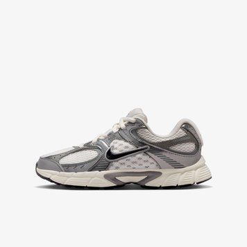 Кроссовки детские Nike V5 Rnr (HQ6411-003), 40, WHS, 20% - 30%, 1-2 дня