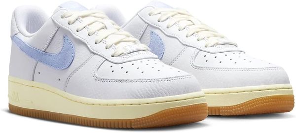 Кроссовки женские Nike Air Force 1 07 (FD9867-100), 39, WHS, 1-2 дня