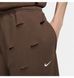 Фотография Брюки унисекс Nike Le Swoosh Pant X Jacquemus Brown (FJ3268-259) 5 из 8 в Ideal Sport