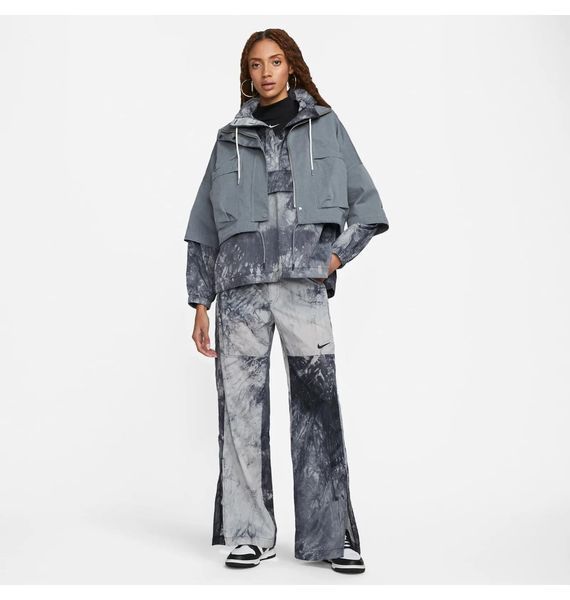 Куртка женская Nike Sportswear (DV7936-010), L, WHS, > 50%, 1-2 дня